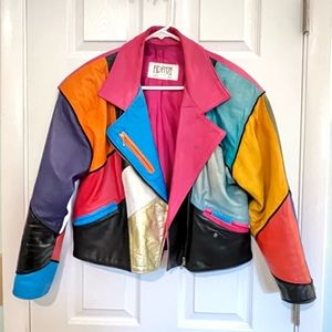 Vintage VTG 90s leather jacket! Amazing find (M)